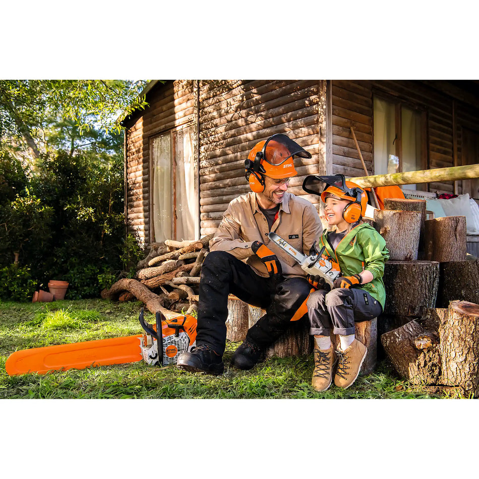 Casco de juguete STIHL