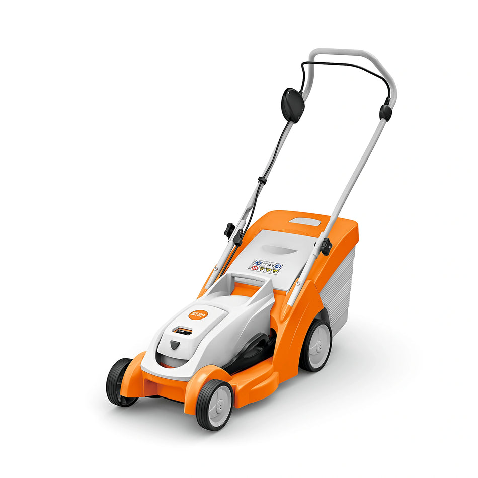 Cortacésped STIHL RMA 239, con batería AK 30 y cargador AL 101