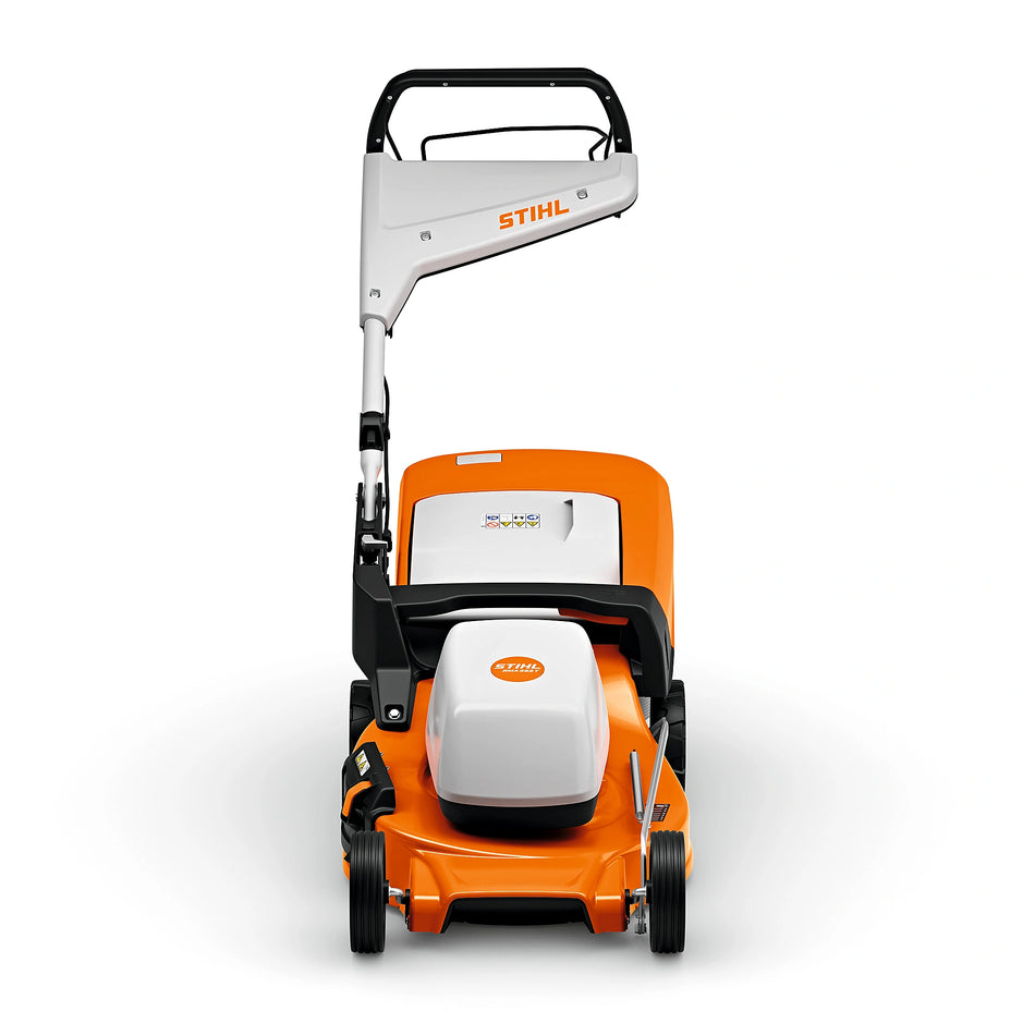 Cortacésped STIHL RMA 253 T, sin batería ni cargador