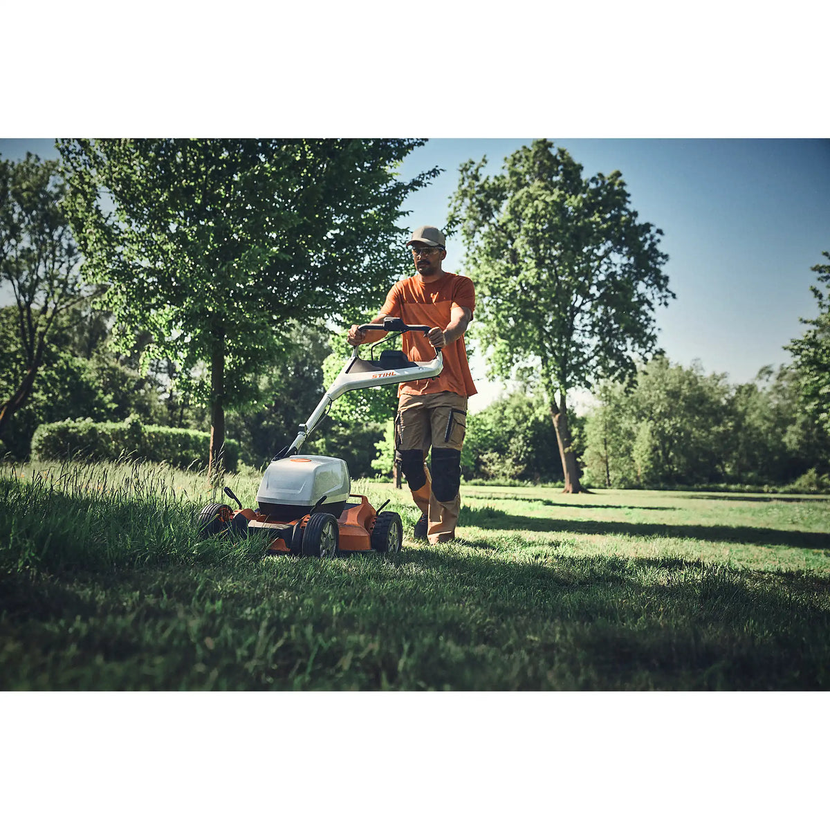 Cortacésped STIHL RMA 7 RV, sin batería ni cargador