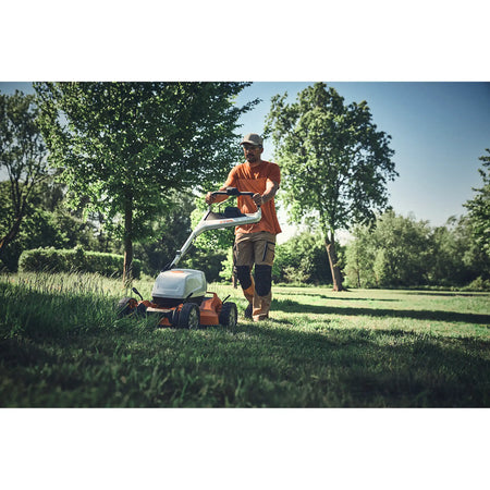 Cortacésped STIHL RMA 7 RV, sin batería ni cargador