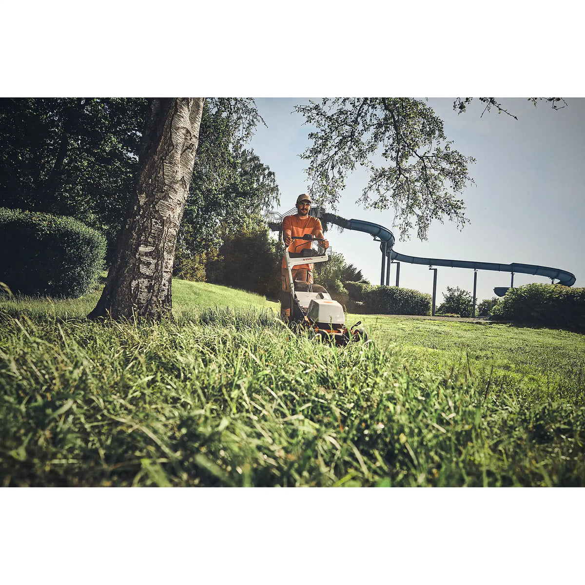 Cortacésped STIHL RMA 756 V, sin batería ni cargador