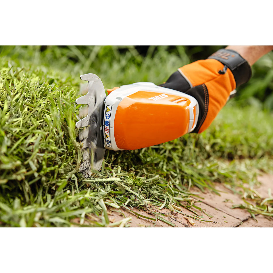 Cortasetos STIHL CORTASETOS HSA 26, con batería AS 2 y cargador AL 1