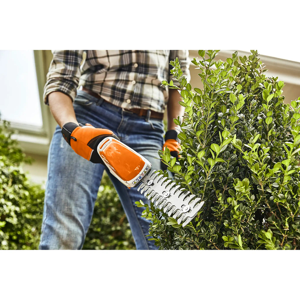 Cortasetos STIHL CORTASETOS HSA 26, con batería AS 2 y cargador AL 1