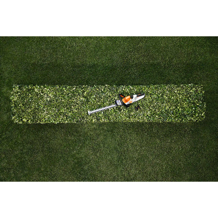 Cortasetos STIHL HSA 40, con 2 baterías AS 2 y cargador AL 1