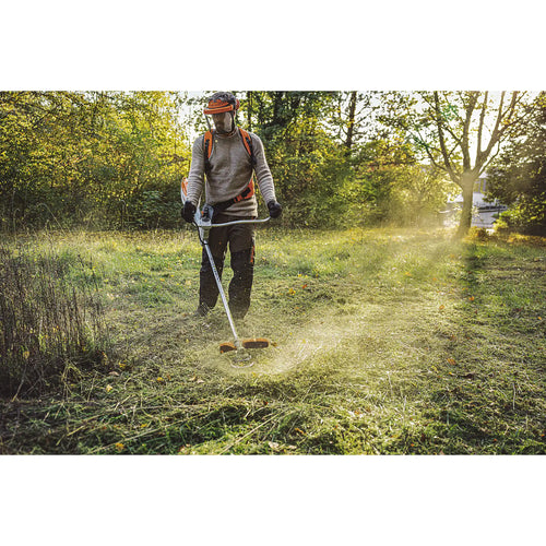 Desbrozadora STIHL FSA 200, sin batería ni cargador