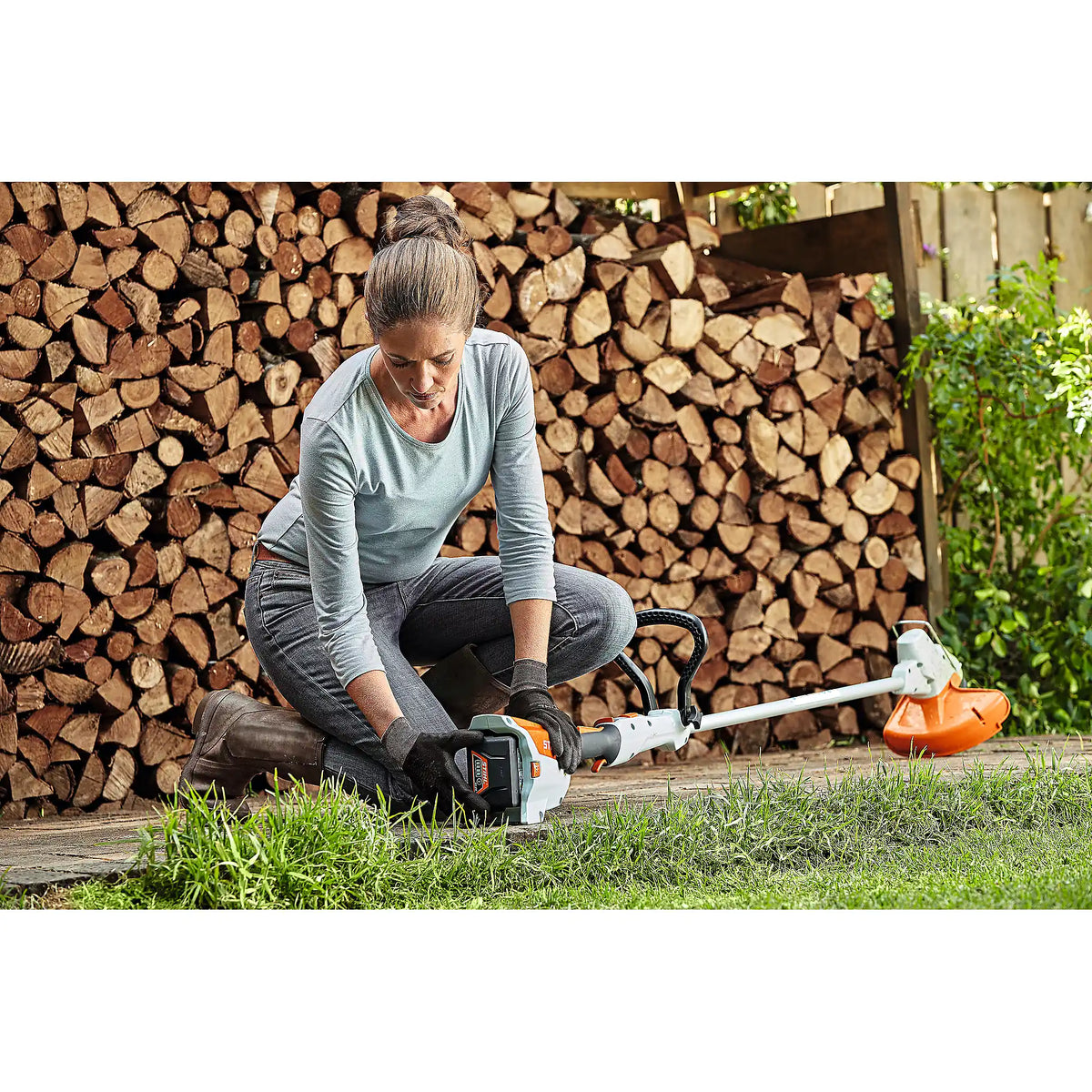 Desbrozadora STIHL FSA 57, sin batería ni cargador