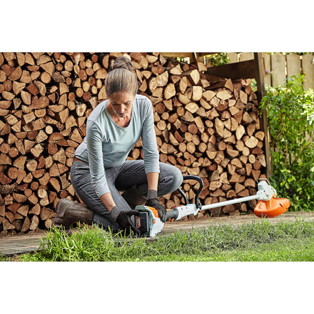 Desbrozadora STIHL FSA 57, sin batería ni cargador