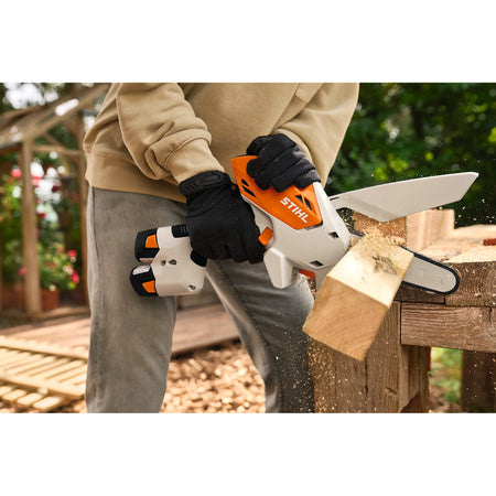 GTA 30, con 2 baterías AS 2 y un cargador AL 5-2 STIHL