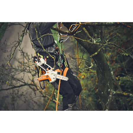 GTA 40 sin batería ni cargador STIHL