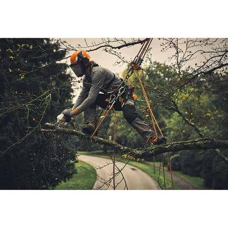 GTA 40 sin batería ni cargador STIHL
