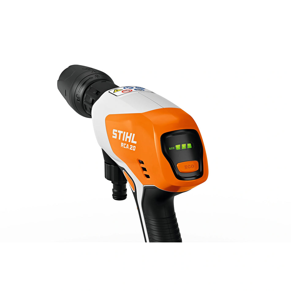 Hidrolimpiadora STIHL RCA 20, con dos baterías AS 2 y un cargadora AL 1