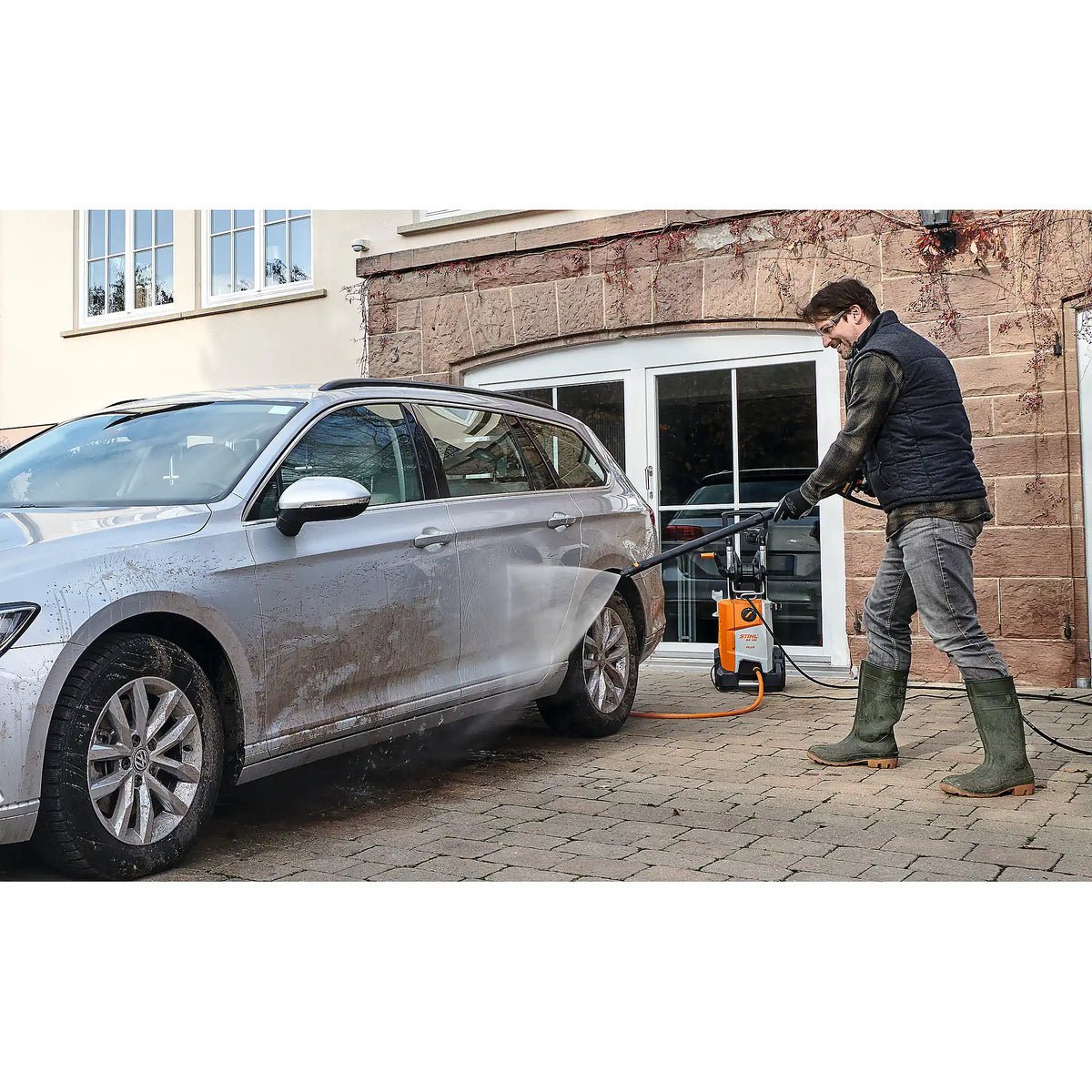 Hidrolimpiadora STIHL RE 130 PLUS