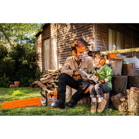 Motosierra de juguete con pilas incluidas STIHL