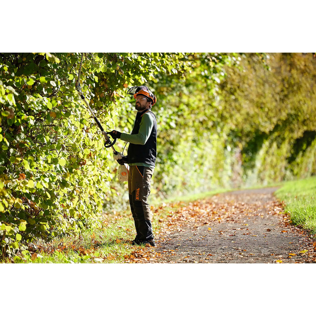 Sistema Combinado STIHL KMA 120 R, sin batería ni cargador