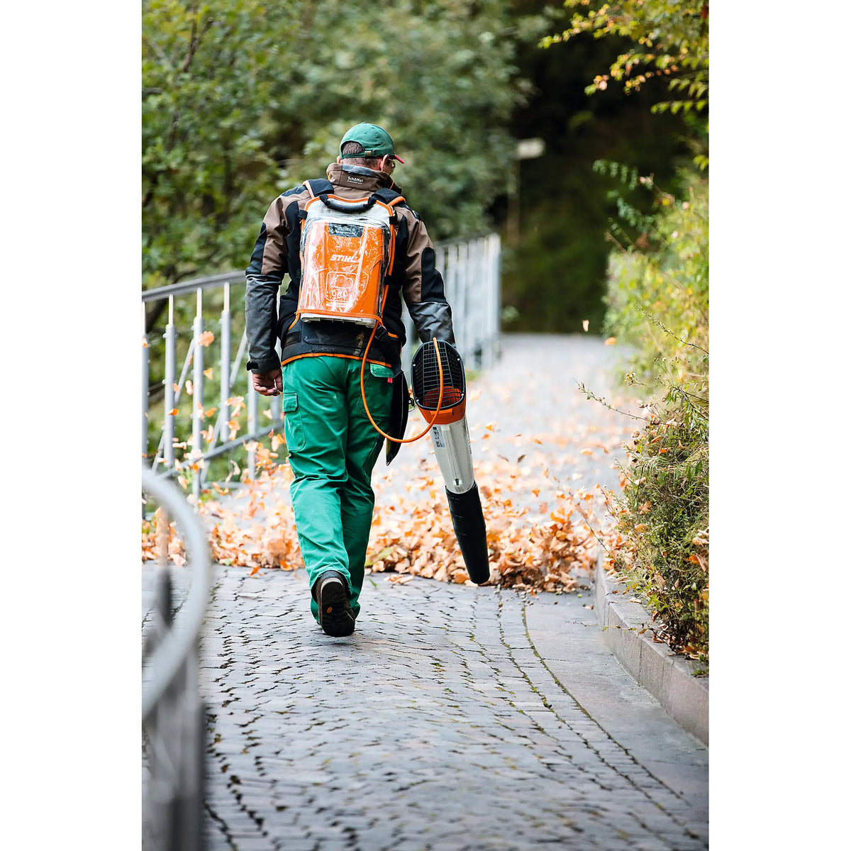 Sopladores STIHL BGA 100, SOPLADOR, Sin batería ni cargador