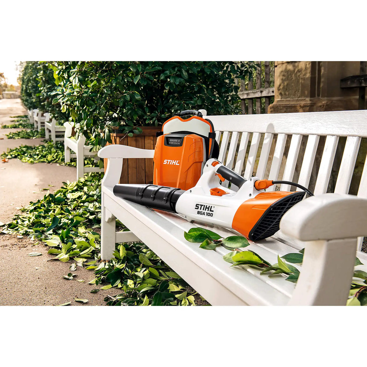 Sopladores STIHL BGA 100, SOPLADOR, Sin batería ni cargador