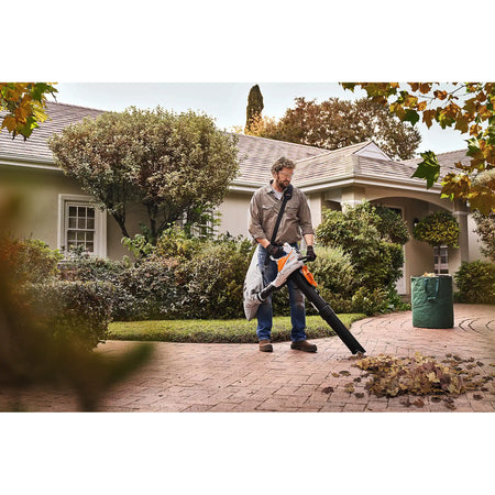 Sopladores STIHL SHA 56, SOPLADOR PICADORA ASPIRADORA, sin batería ni cargador