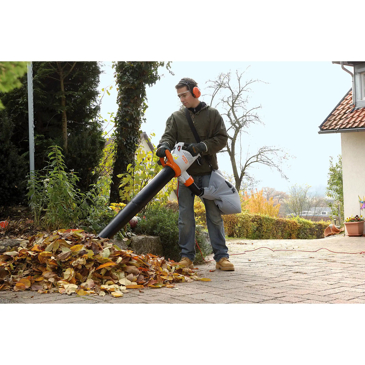 Sopladores STIHL SHE 81 - ASPIRADORA SOPLADOR ELÉCTRICO