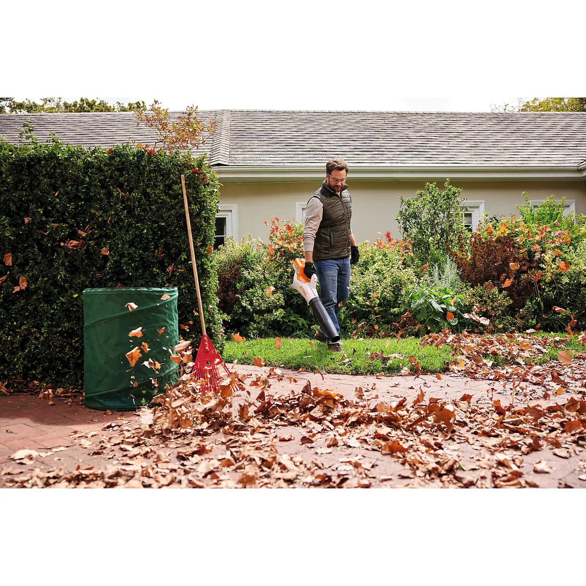 Sopladores STIHL SOPLADOR BGA 50, con batería AK 20 y cargador AL 101