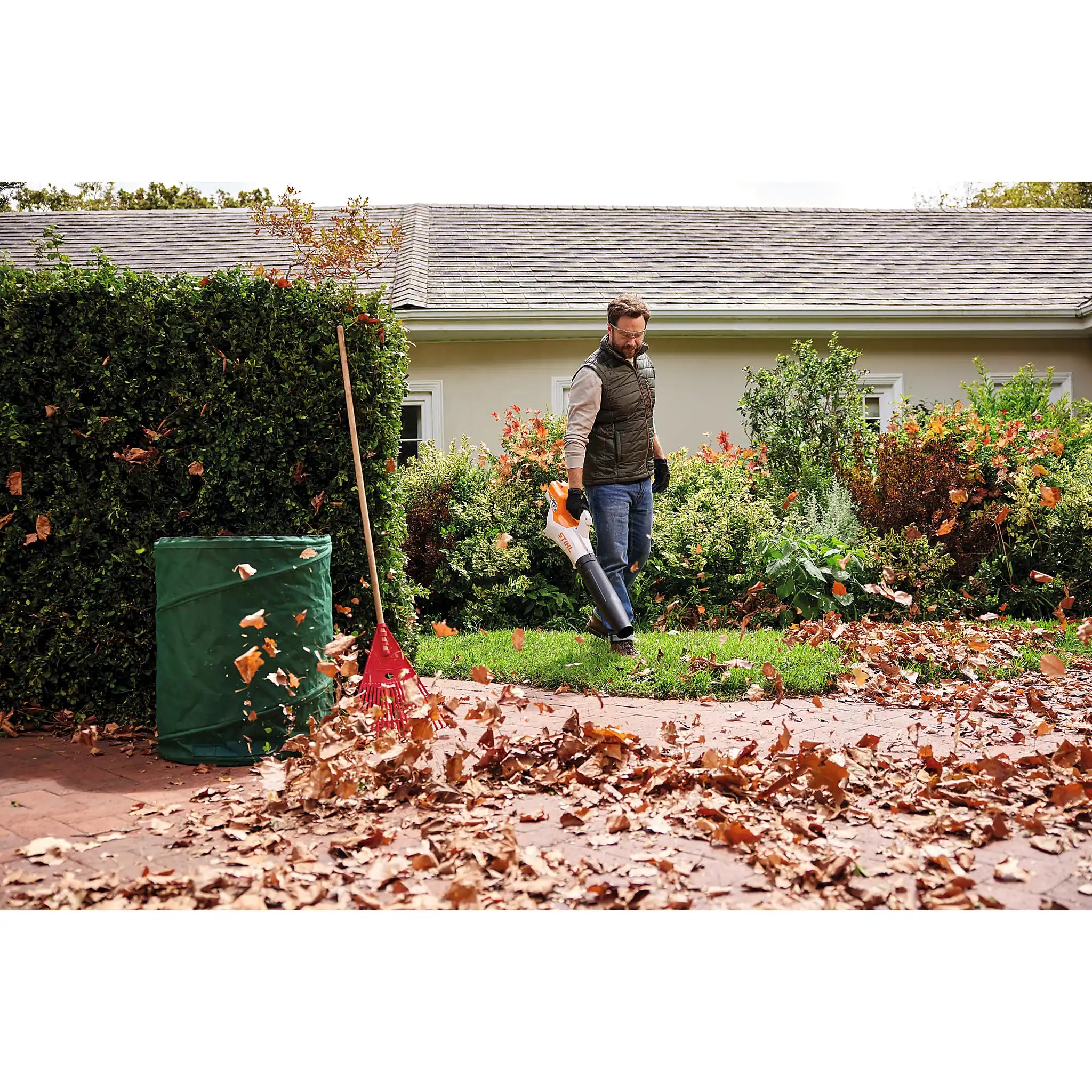 Sopladores STIHL SOPLADOR BGA 50, con batería AK 20 y cargador AL 101